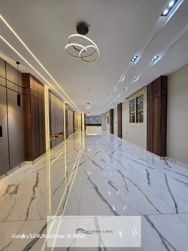 2 WhatsApp Image 2025-09-16 at 12.05. 04 PM (1). jpeg