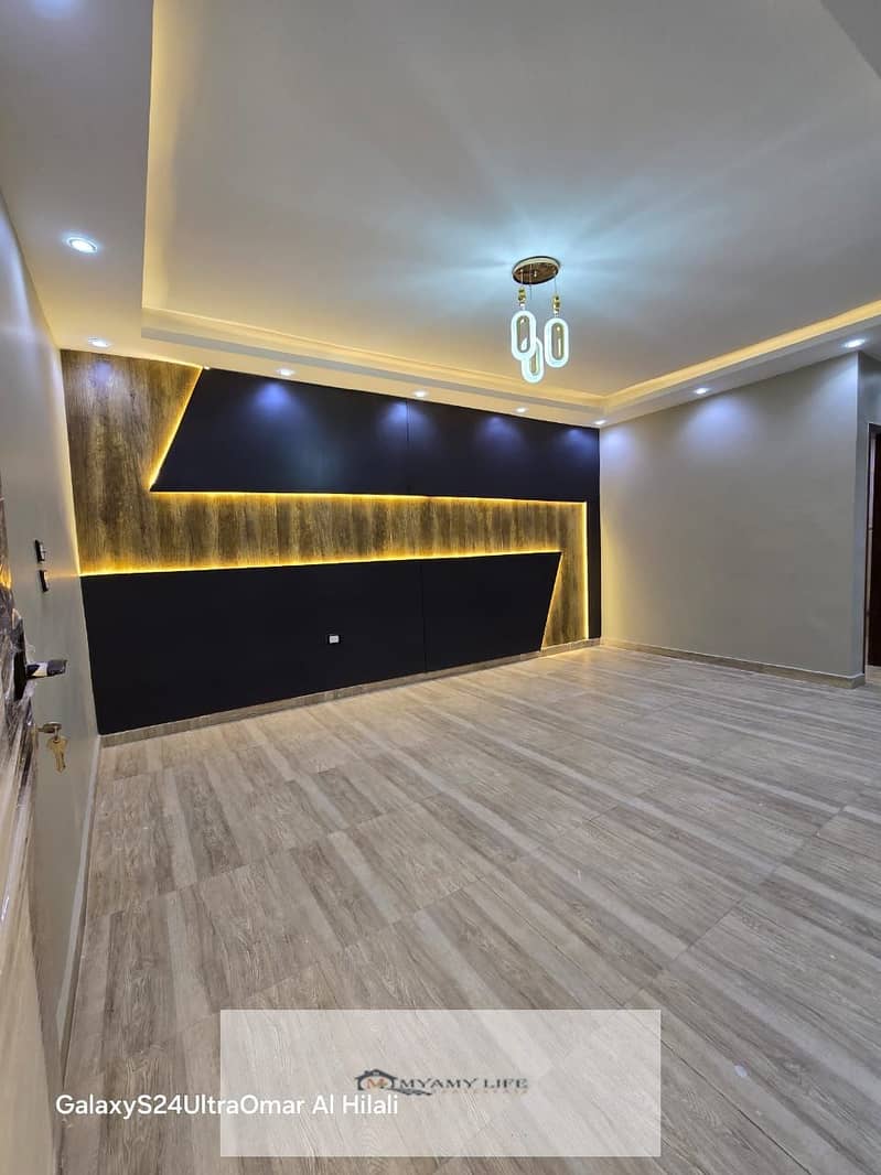 20 WhatsApp Image 2025-09-16 at 12.05. 08 PM. jpeg