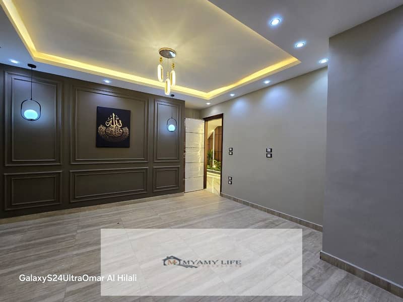 24 WhatsApp Image 2025-09-16 at 12.05. 09 PM. jpeg