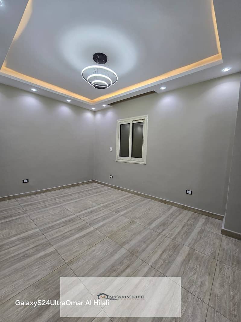 31 WhatsApp Image 2025-09-16 at 12.05. 11 PM. jpeg