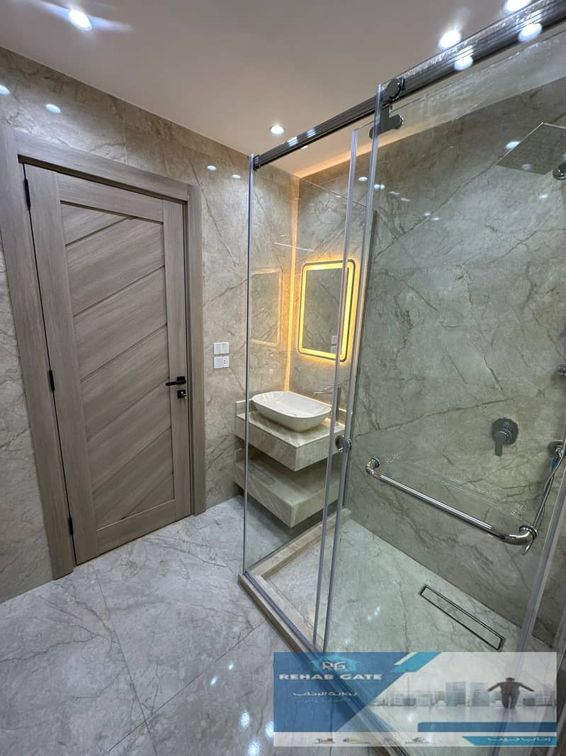 12 8e610a79-eafe-4869-930d-4a21d02716b7. jpeg