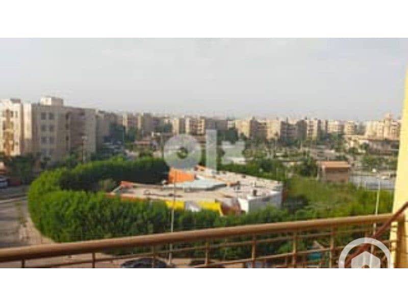 7 29740108-240x180. jpg