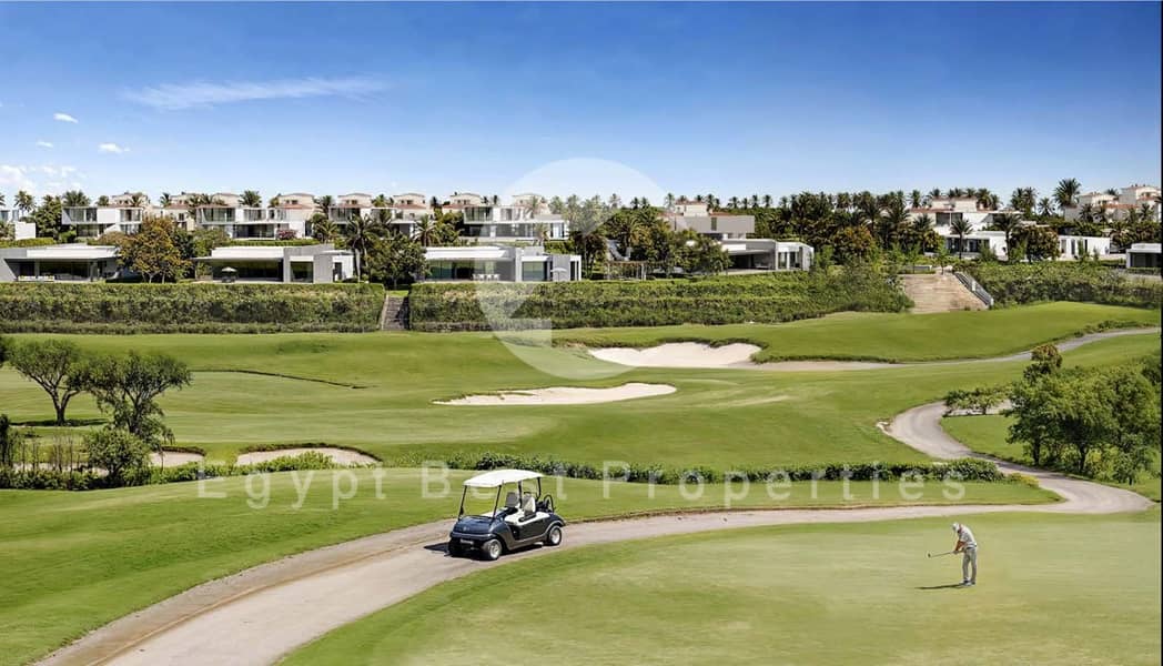 3 JadeHills__2_. jpg