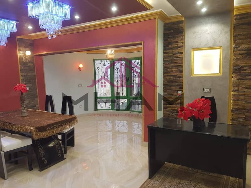 12 photo_5890732339107663071_y. jpg