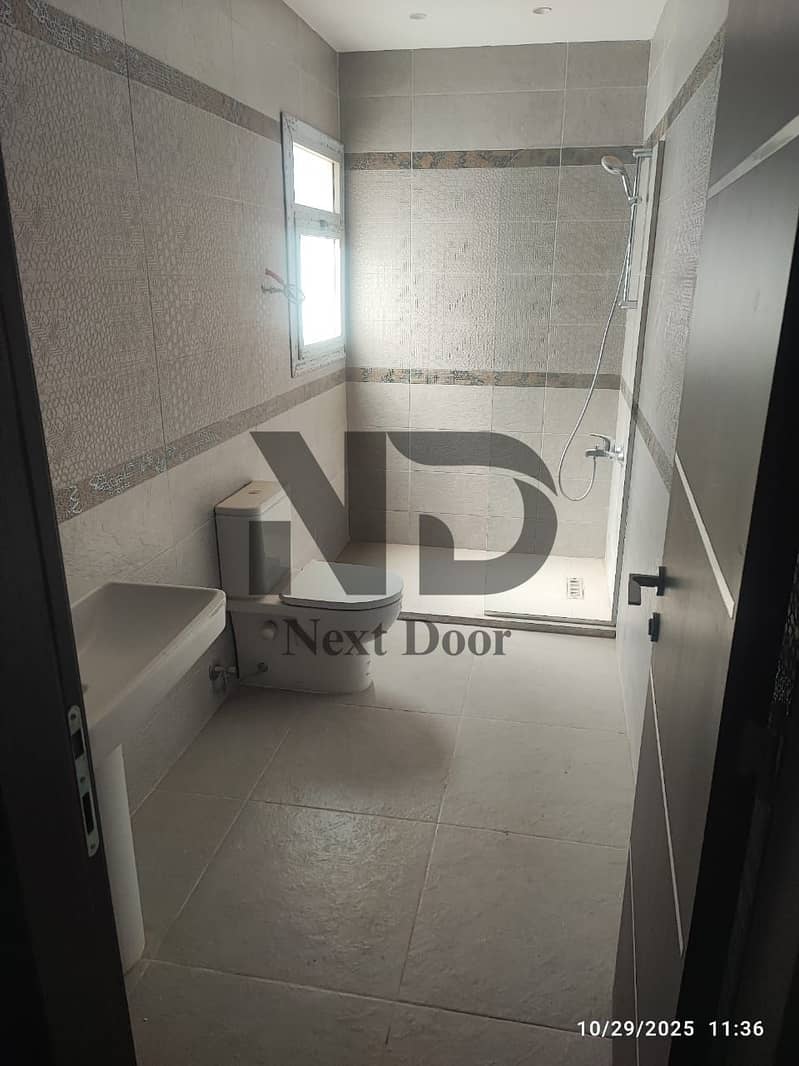 2 692d7cf6c3e67_0e6ca856-e426-45a0-9eac-c8c5ced2941f. jpg