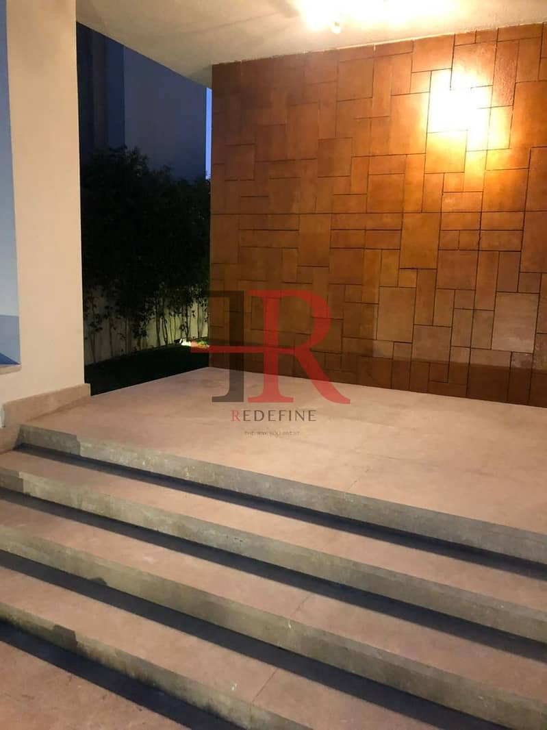 4 WhatsApp Image 2025-12-11 at 9.46. 34 AM (1). jpeg