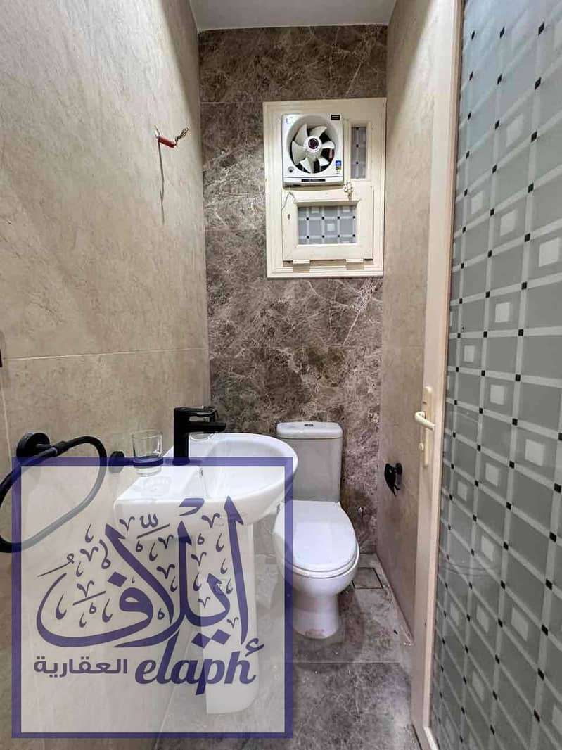 9 5a80c7f4-9432-41cd-a515-ebcb38ae4769. jpg