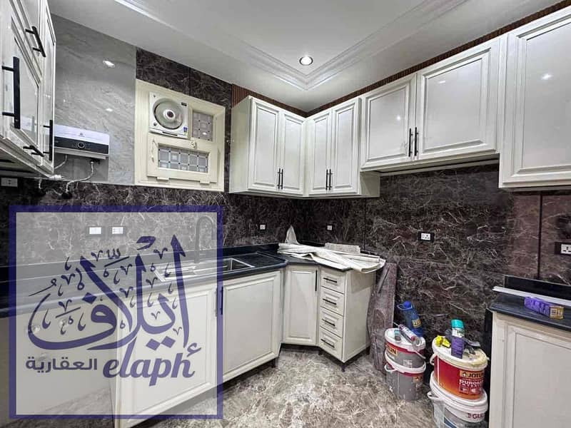 10 9b1a9942-2921-4f13-8c41-6982d01be2df. jpg