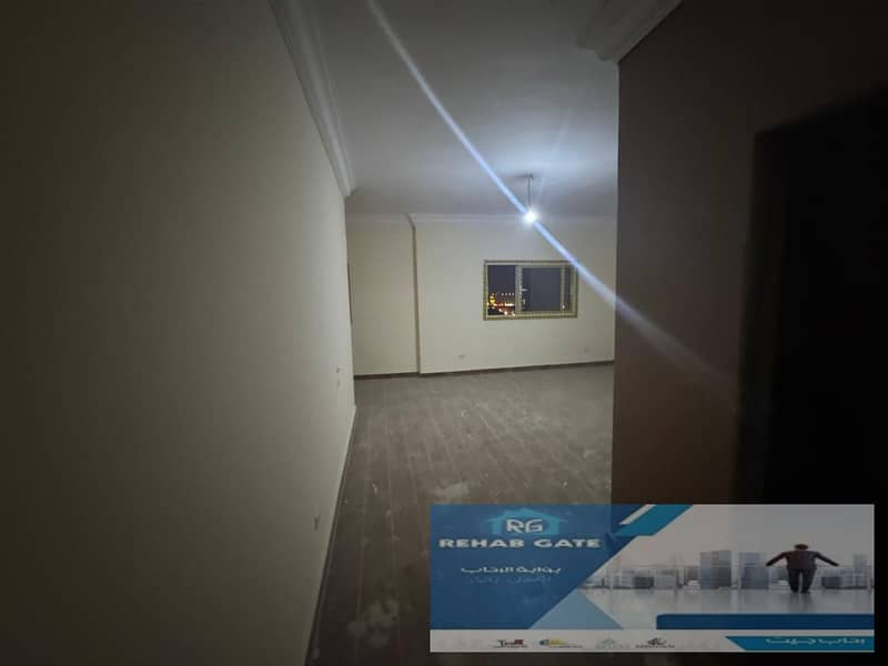 6 614ae2a1-7d93-4819-a5ca-7d50a533f7cf. jpg