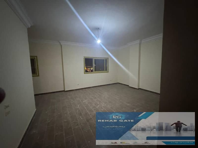 8 c20588c2-8836-42b3-9058-cba06524fca0. jpg