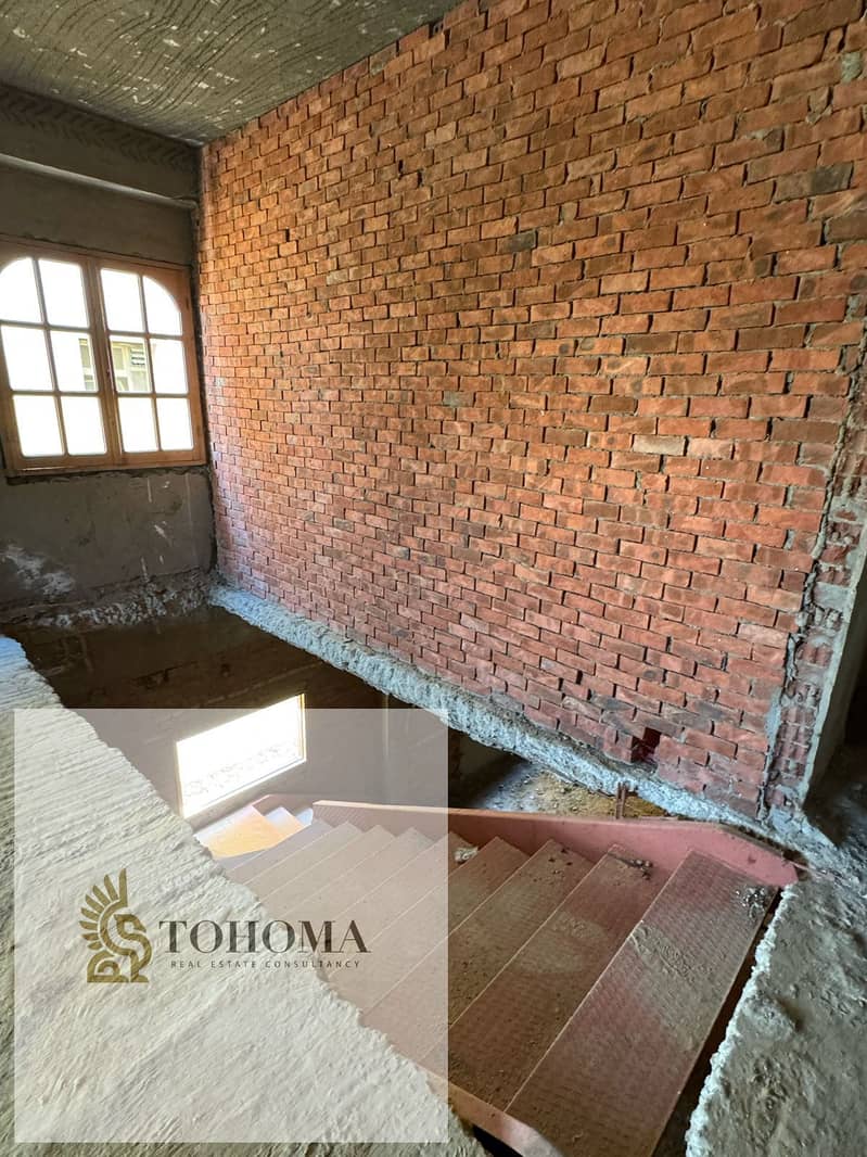 3 30759802-530c-468e-8167-7f440737a06b. jpg