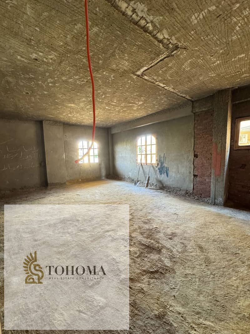 4 85e3cd79-e9dc-44a1-abb6-b5b06d97274f. jpg