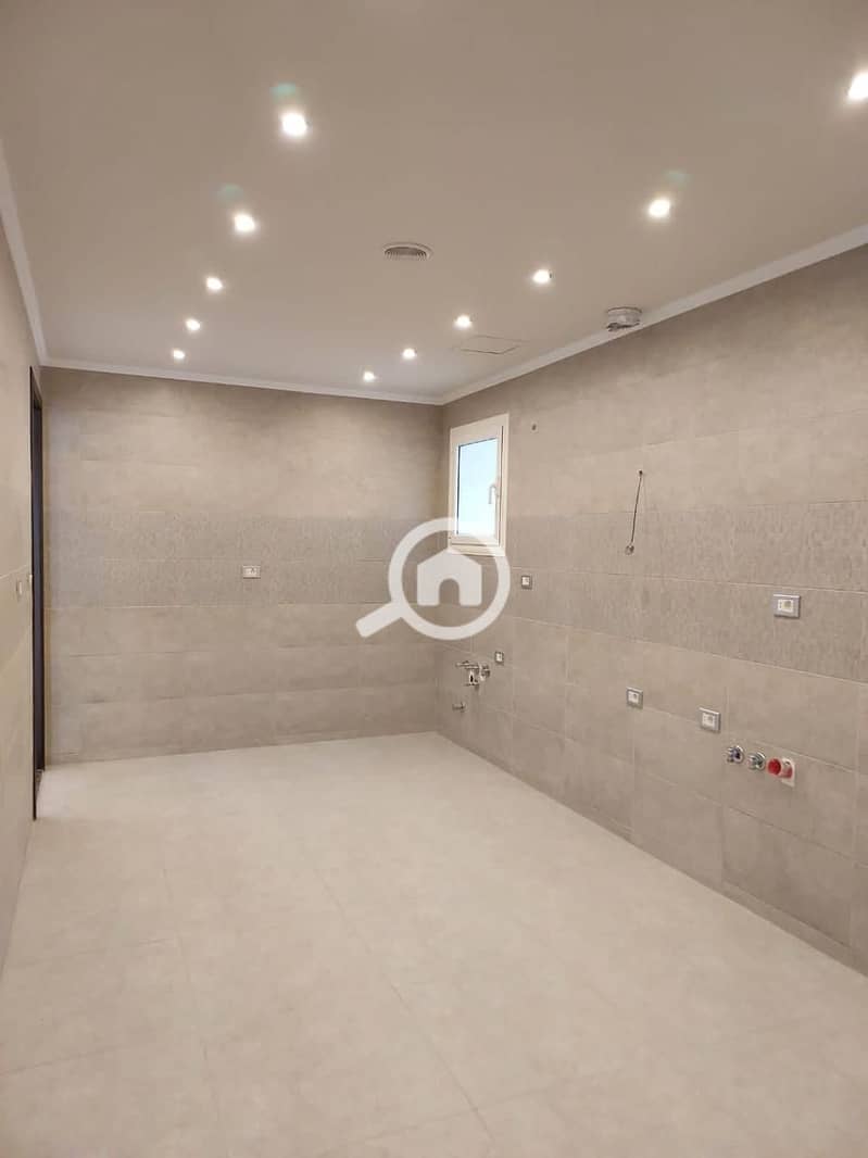 2 36a09ca3-c35f-4d33-a96f-394b11c938b5. jpeg