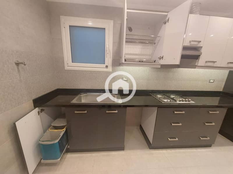 9 e0212116-97a6-4f37-ad11-384911778ac1. jpeg