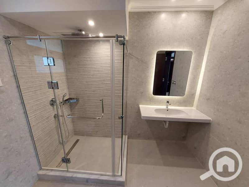 13 99be5979-afd2-49cb-a55f-0033558c63fe. jpeg