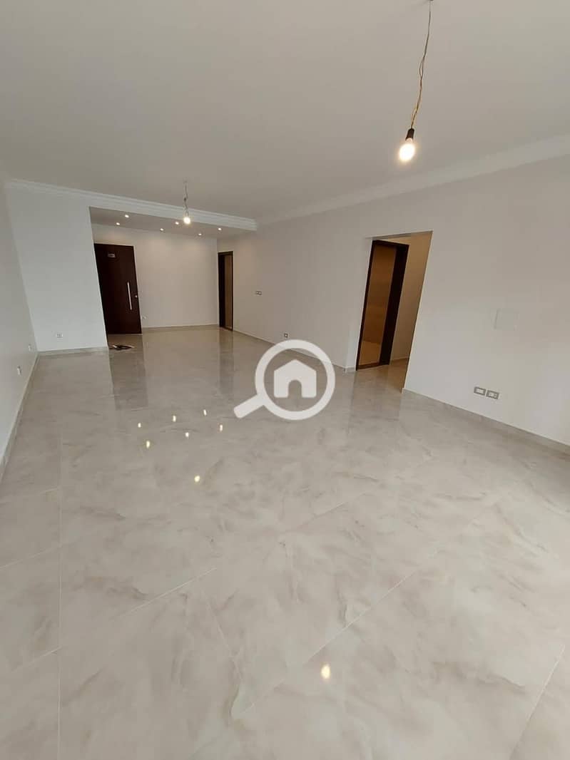 14 fd67ee29-e73b-456a-a679-56770c338afd. jpeg