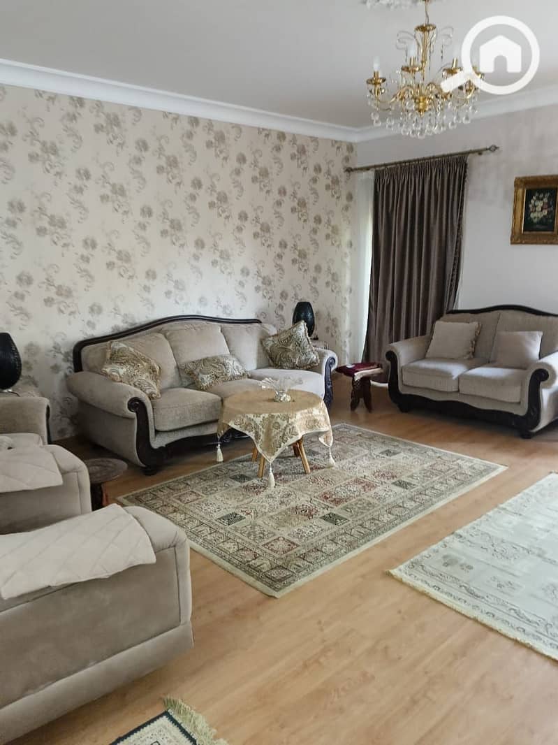 4 d0e27f90-e6bd-4456-9cec-e19442b45c7f. jpeg