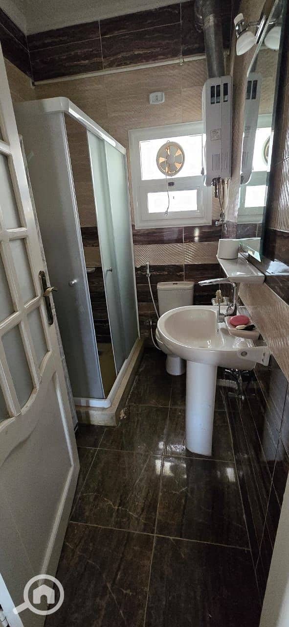 11 5b91e13b-c3db-419a-a311-68fe157c7155. jpeg