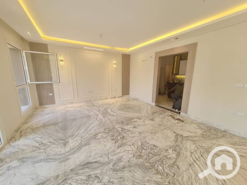 7 WhatsApp Image 2025-12-11 at 12.10. 50 (1). jpeg