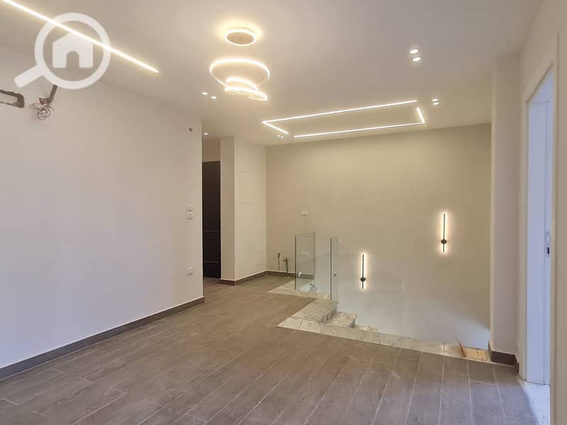 9 WhatsApp Image 2025-12-11 at 12.10. 43 (1). jpeg