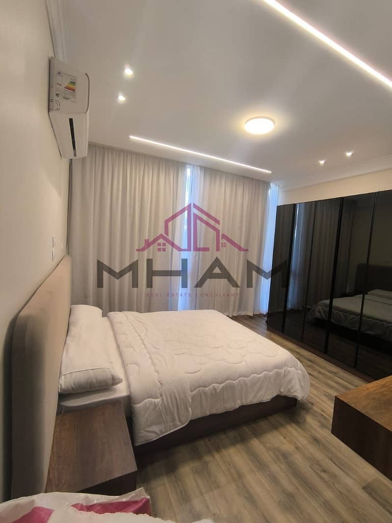 13 photo_5892984138921348253_y. jpg