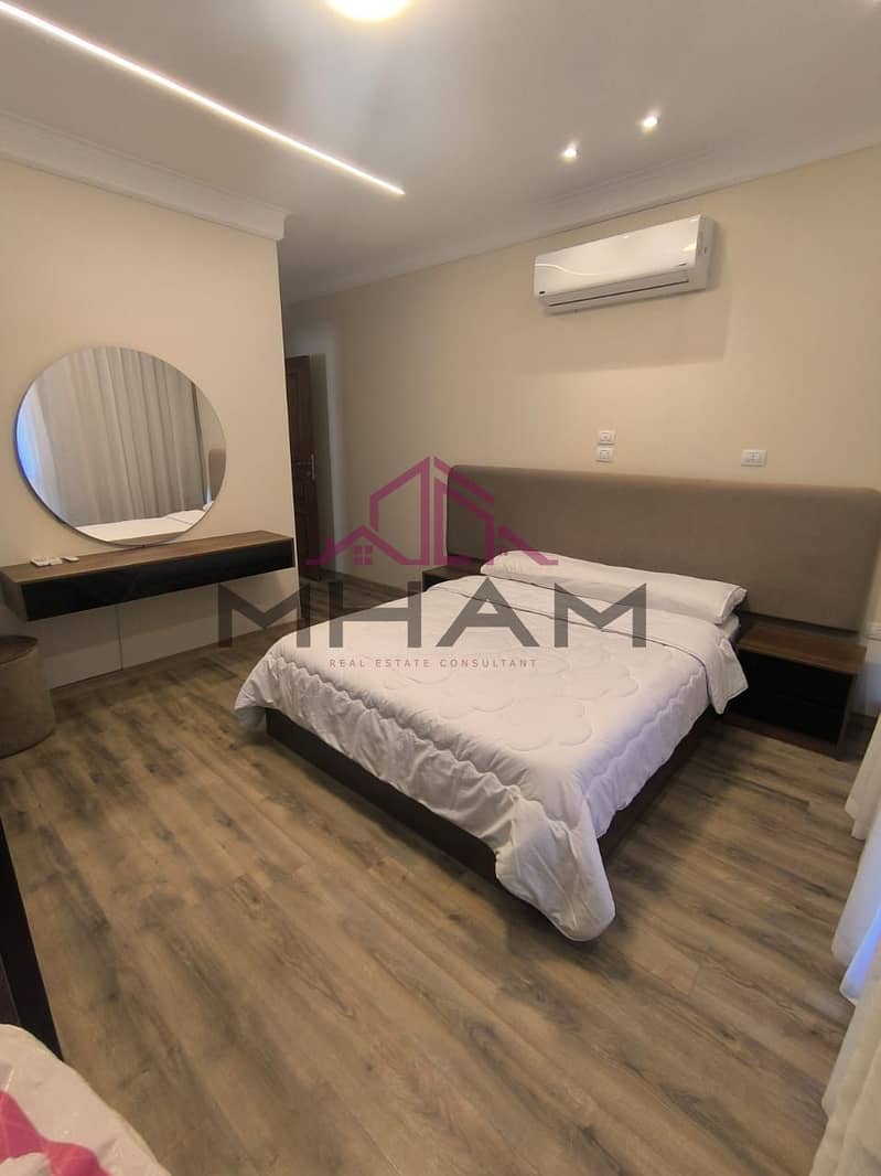 14 photo_5892984138921348254_y. jpg