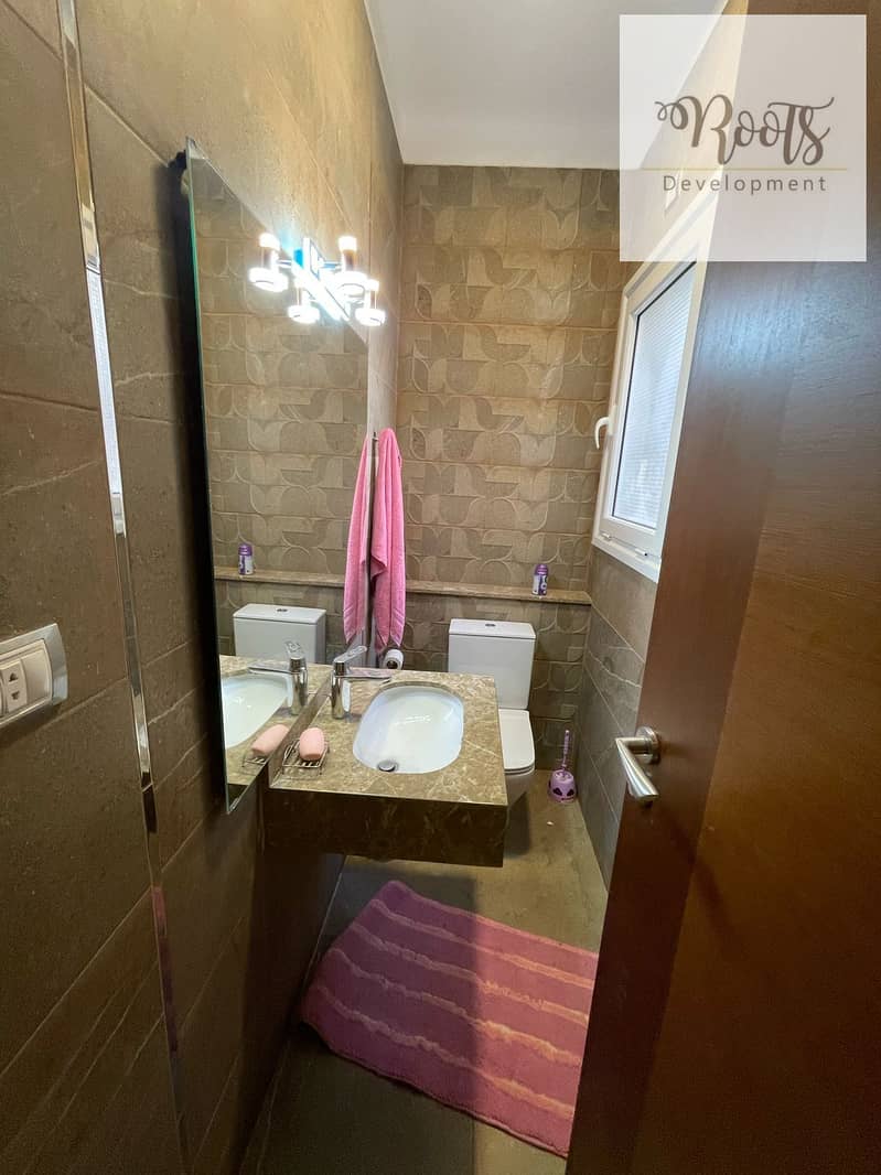 26 WhatsApp Image 2025-12-03 at 16.44. 58 (1). jpeg