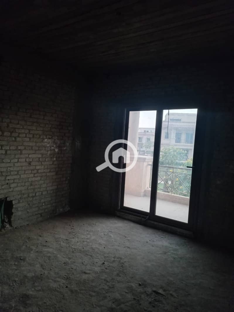 3 5716ea21-5213-477b-b27c-443830bcab48. jpg