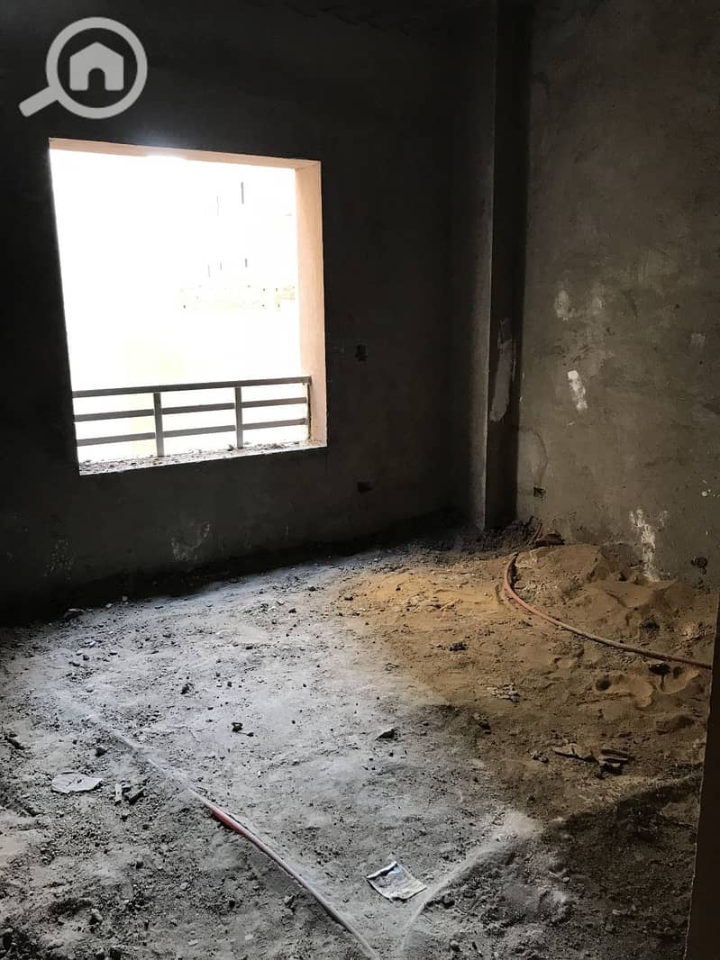 2 cdf9db15-7697-4147-af3f-78d9a9aaf24b. jpeg