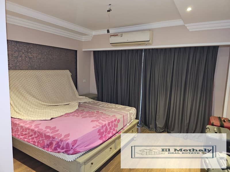 8 c932f737-74b2-428c-a22f-e439471685f1. jpg