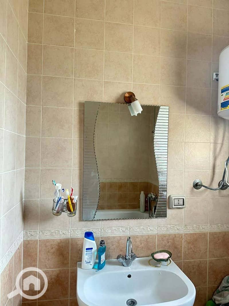 3 1e45bdeb-3347-44e8-bad7-99f5b19449d7. jpg