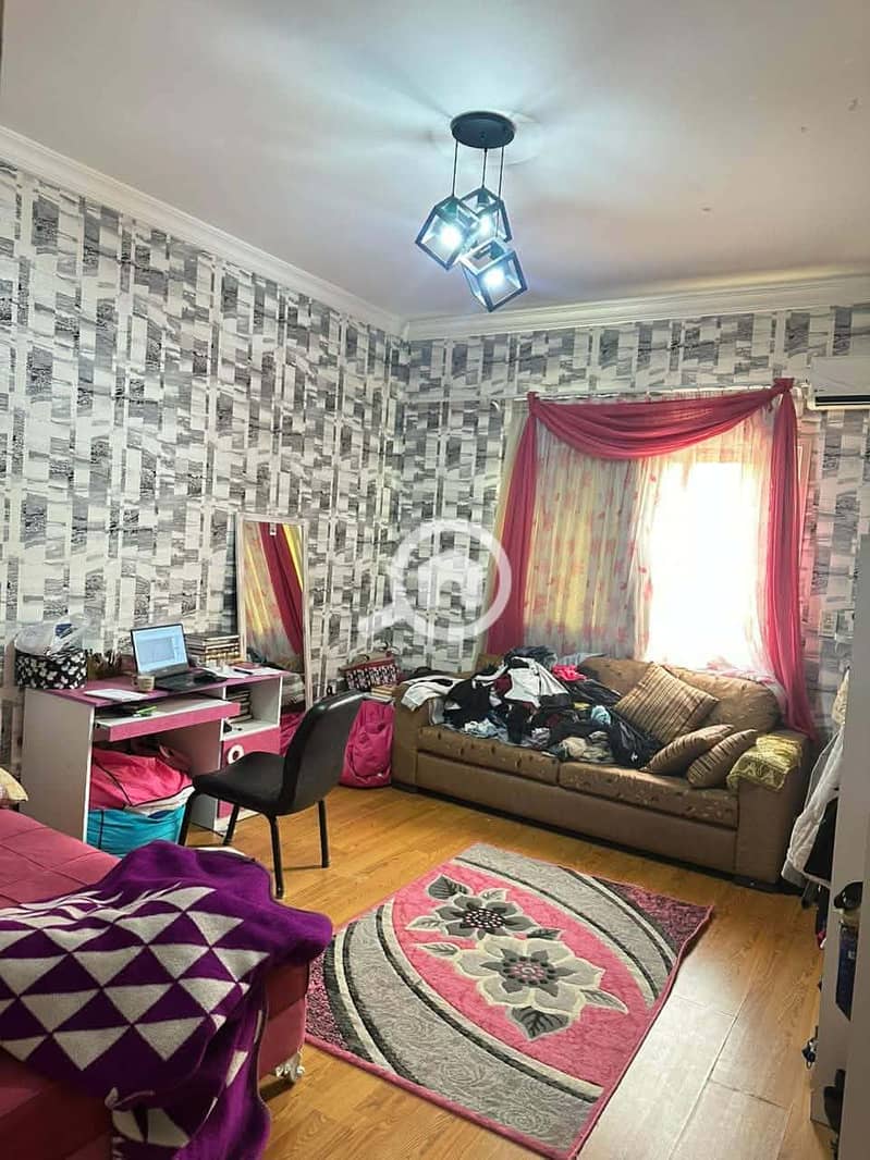 10 66bc1ed8-39ae-4b66-b242-9b2dc4fd80ec. jpg