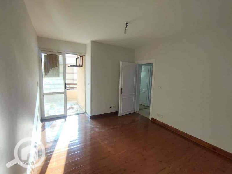 3 7975e2c5-44cb-4a7f-b18f-321d088e266c. jpg