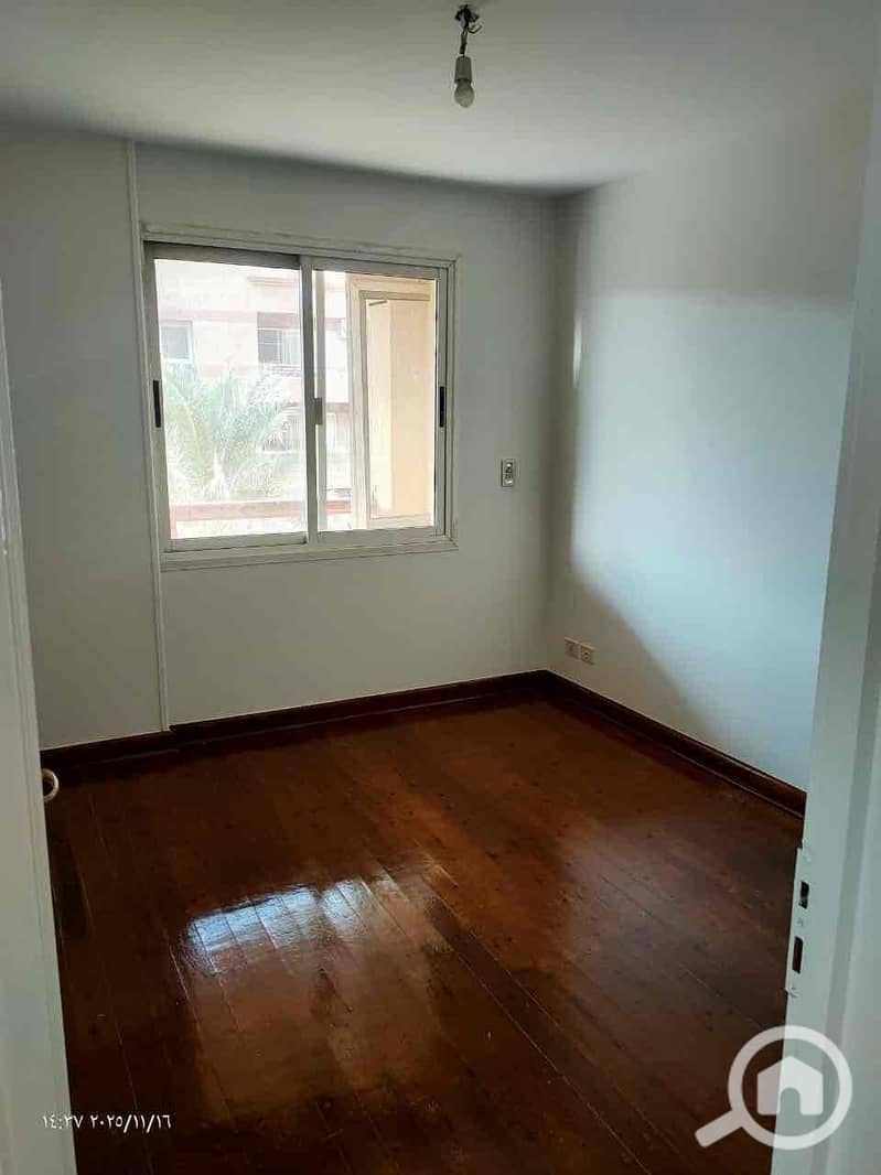 4 50c58b29-d45b-432d-b227-633ec1592204. jpg