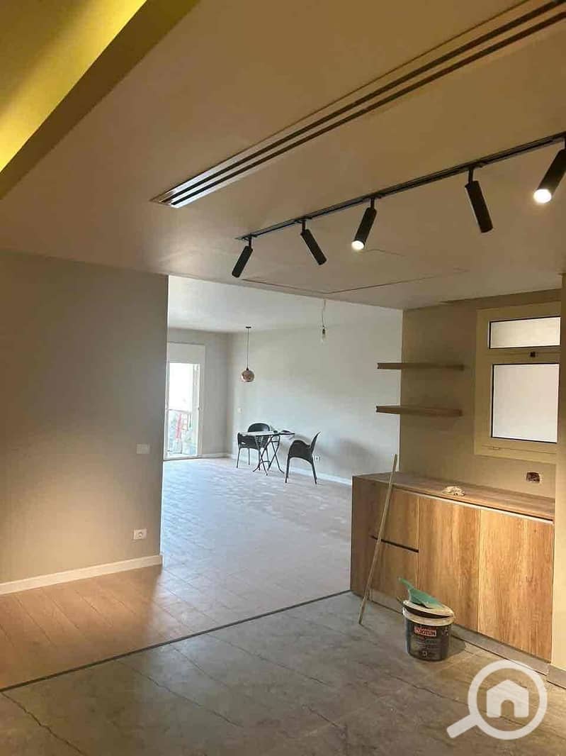 4 734adda5-88fb-4fcb-bd2c-34a051bf2a60. jpg