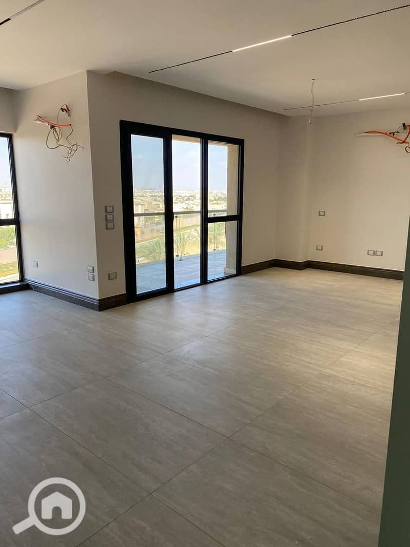 10 481074481_1426312915013191_8238025300031826296_n. jpg