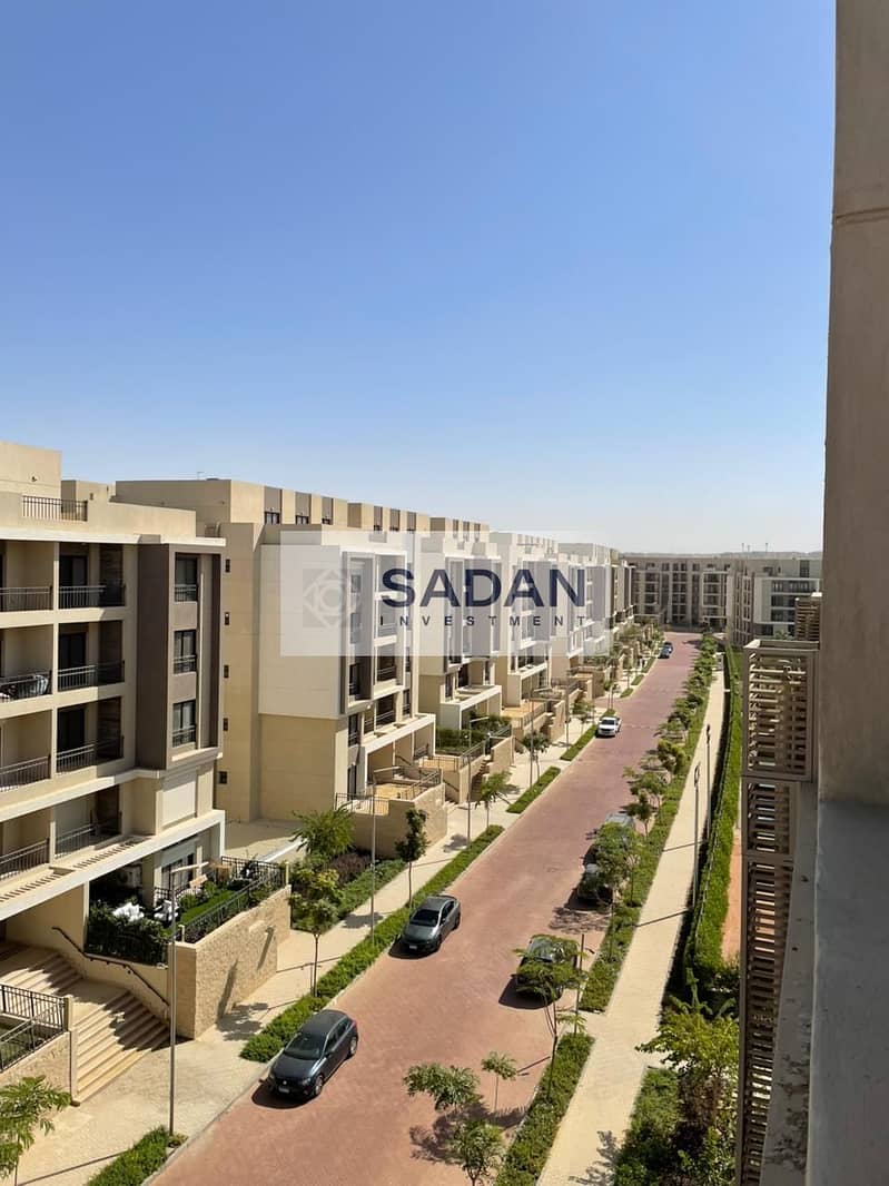 2 101560b7-75fc-433e-b8aa-0c8f987a7d74. jpeg