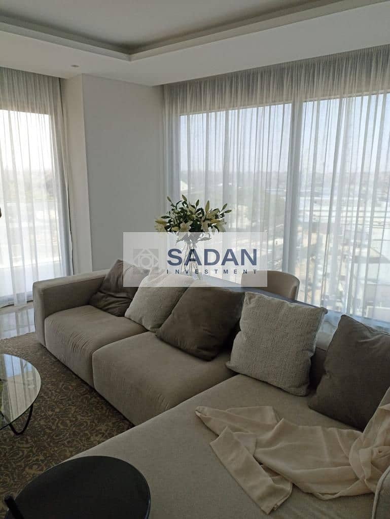 4 43a6730d-e425-489f-9f41-79cf73ad23a9. jpeg