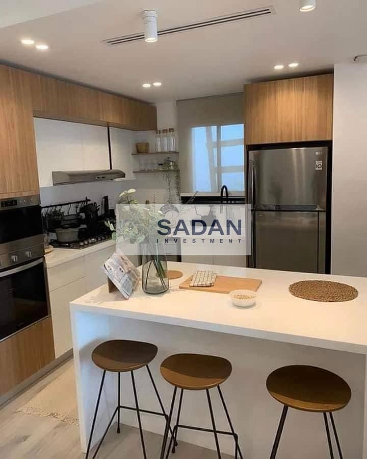 4 9a7cf91f-d7f7-4db3-a2c0-d18f6ffd2982. jpeg