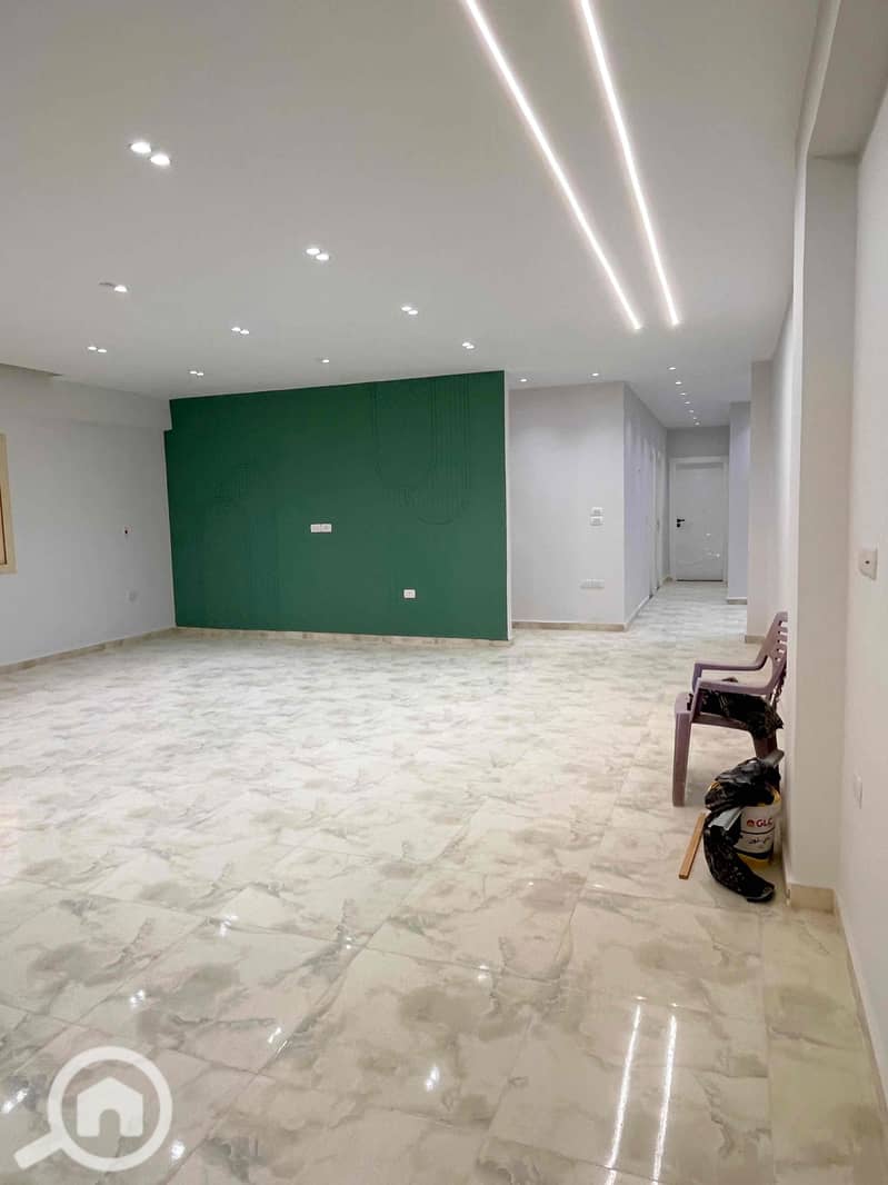 3 1b988ed0-4a28-4597-beab-358d2ce3a4db. jpg