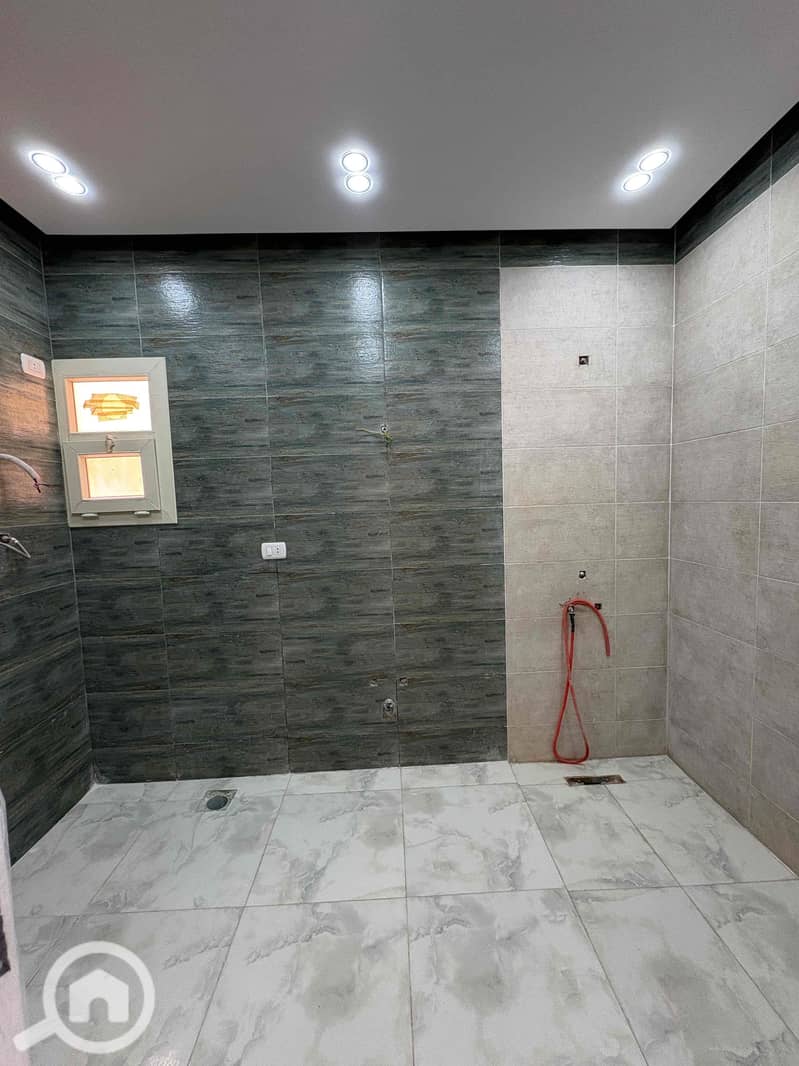 7 d0a6817b-dc87-43a9-9a9a-7d20c7dc7b29. jpg