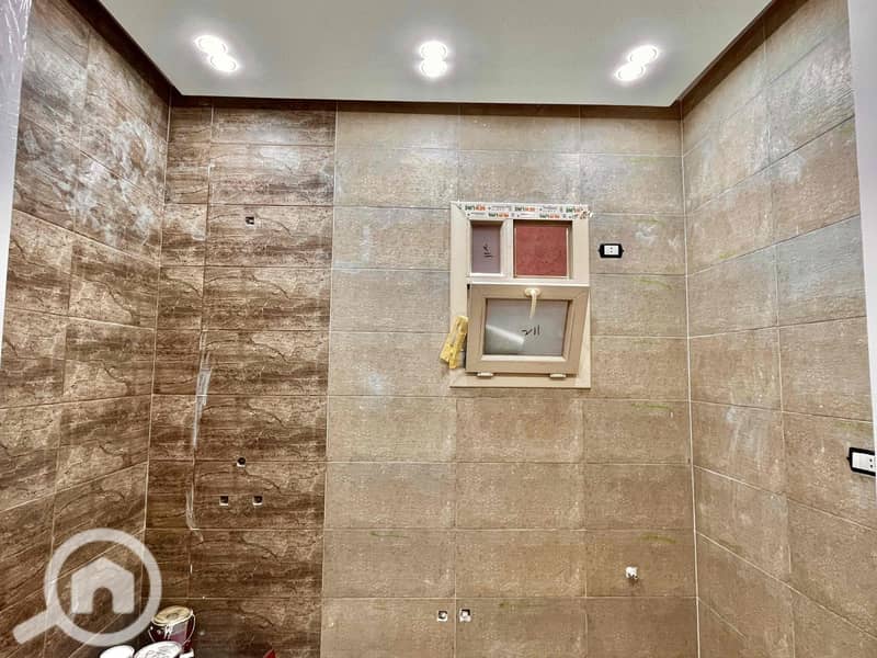 9 6ff3a36f-9b91-4f3e-aa36-6629db92cf50. jpg