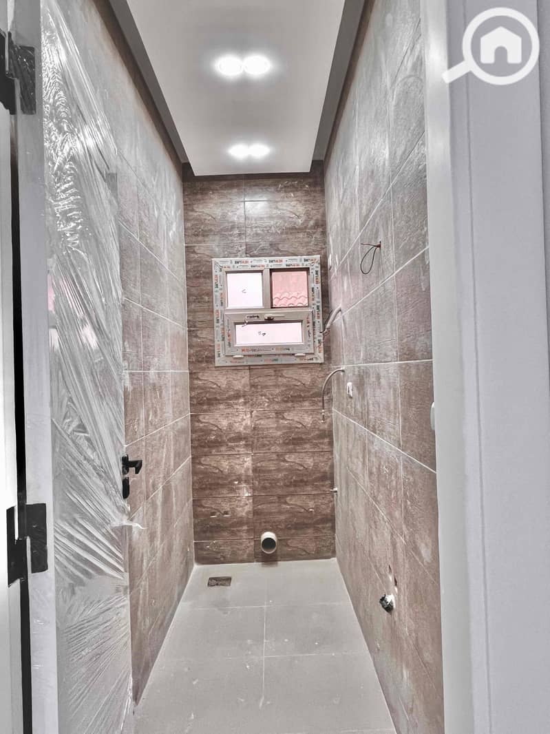 16 97bc686d-03cd-42f6-8b74-af53ac2da7aa. jpg