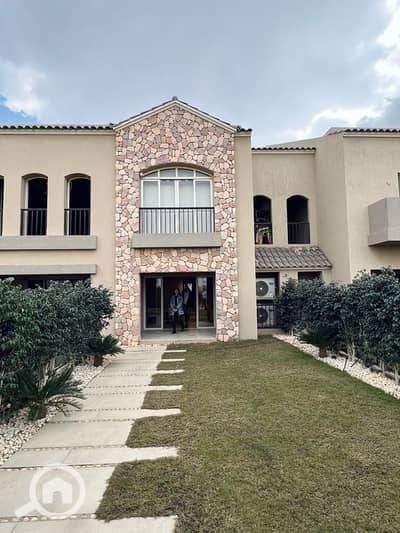 3 Bedroom Townhouse for Sale in Mostakbal City, Cairo - 35859da6-b72c-438d-b666-457fb8b443c4. jpg