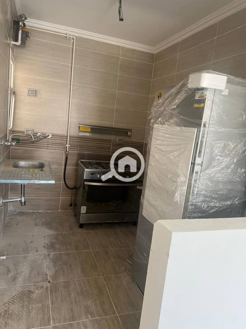 5 65abfb22-69ef-4c01-87ec-4d95a6d65473. jpeg