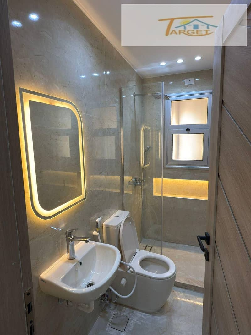 12 597758671_1296780932470063_7110723095397022845_n. jpg