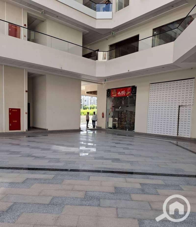 8 WhatsApp Image 2025-10-21 at 15.11. 22_02f12958. jpg