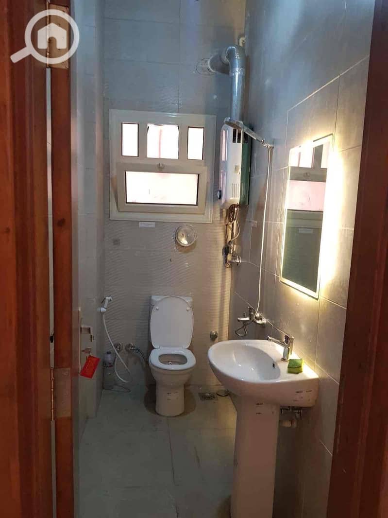 2 28f03b21-646a-431d-9775-66cd1091dfb0. jpg