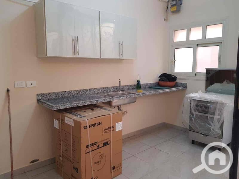 6 7f1970f9-8e78-4970-85ec-0c57a56d6a67. jpg