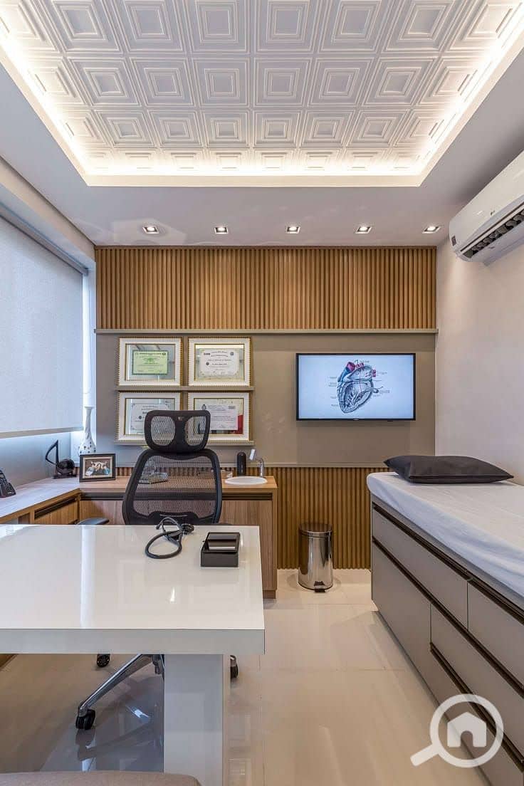 5 WhatsApp Image 2025-12-11 at 13.47. 09_eecc54ff. jpg